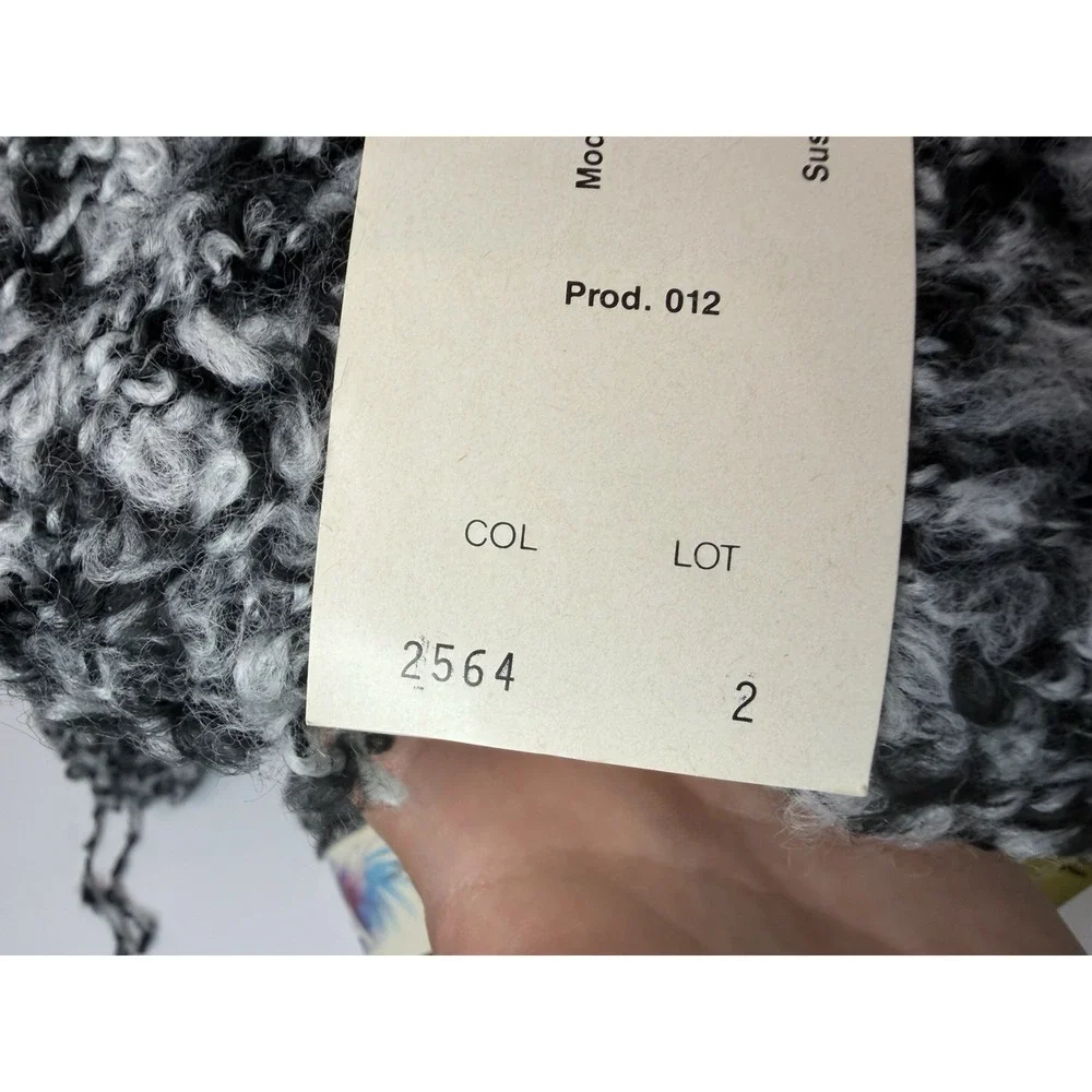 Patons Fiesta Boucle Novelty Yarn 13 Skeins 98m Each‎ Acrylic Nylon